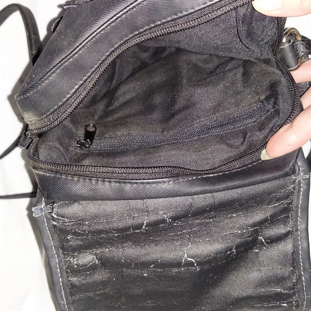 Purse - Picture 4 of 4